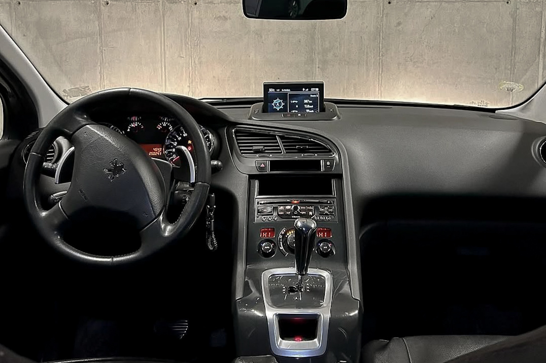 Interior view of Peugeot 5008 rental car