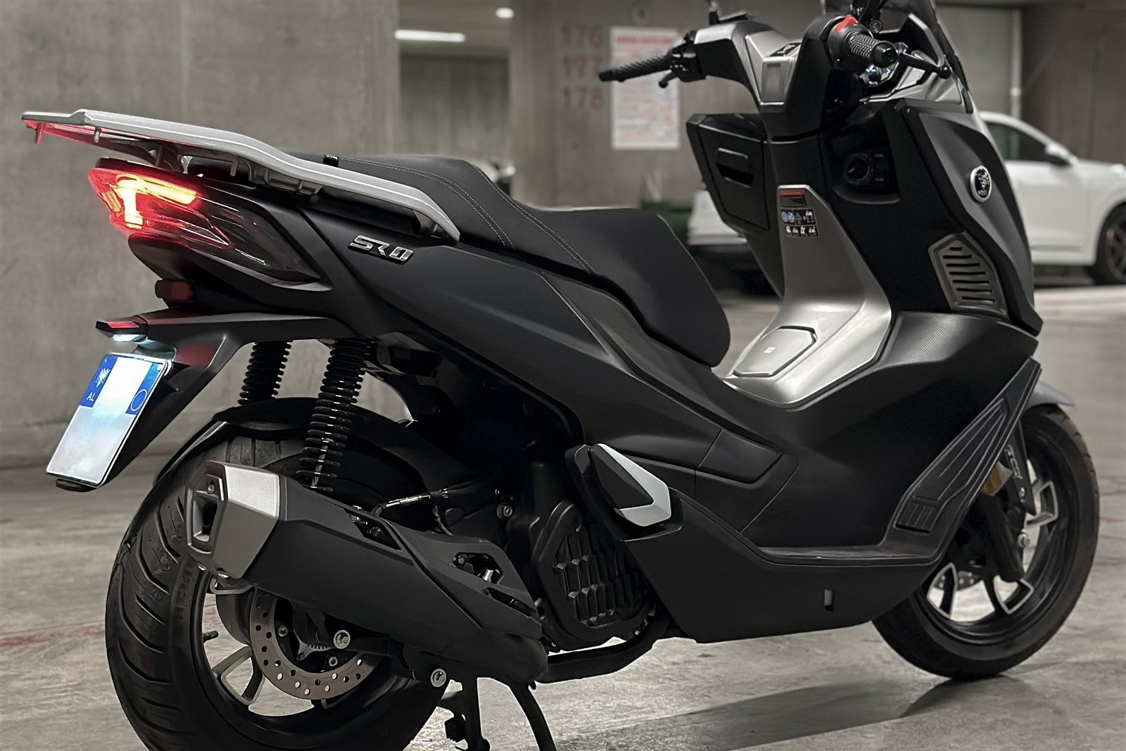 Right side view of Voge SR1 125 scooter rental